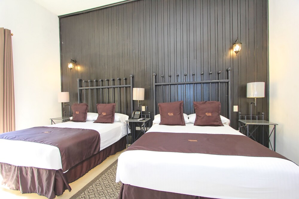 Hotel Plata Condesa 27/55