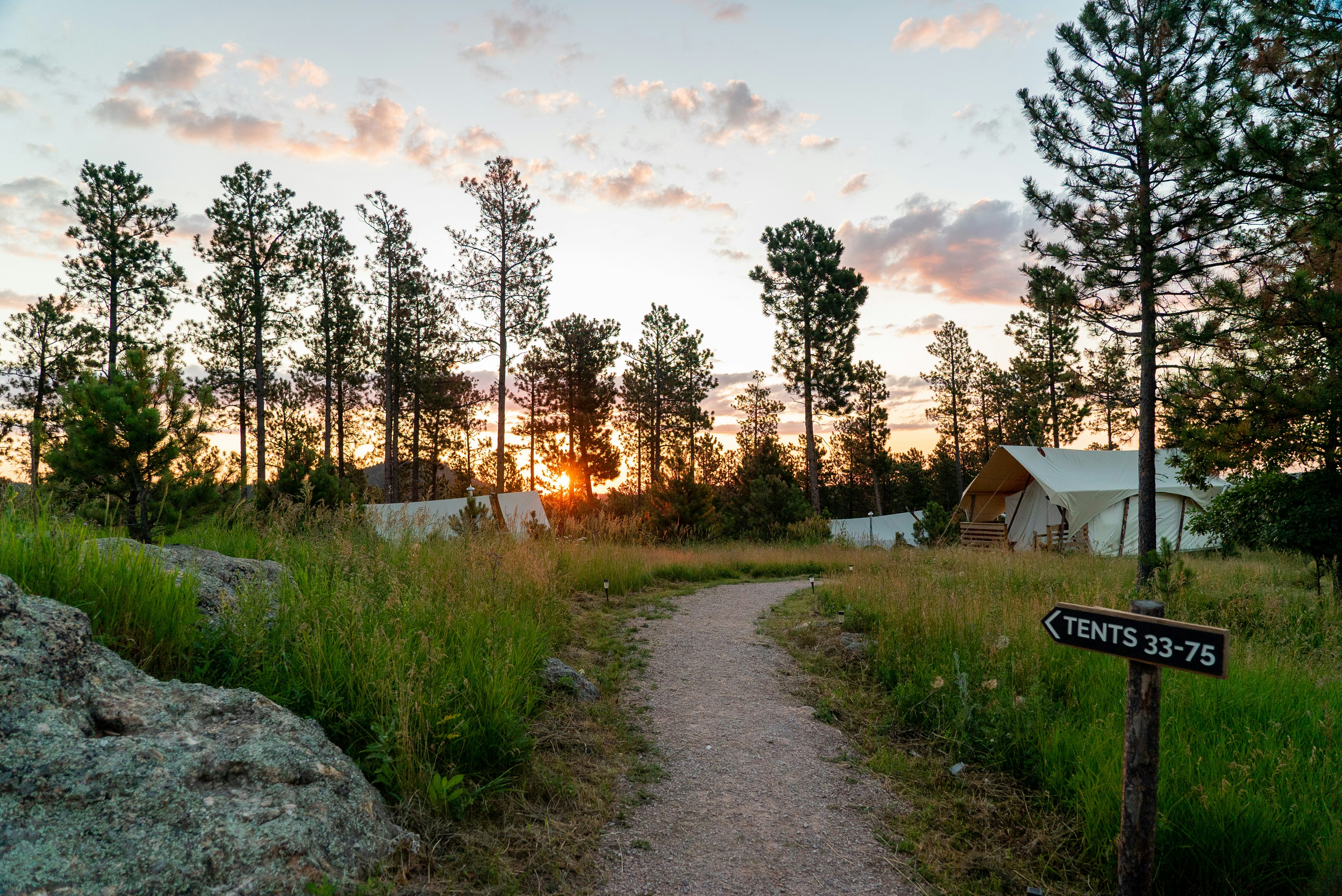 Under Canvas Mount Rushmore 19/25