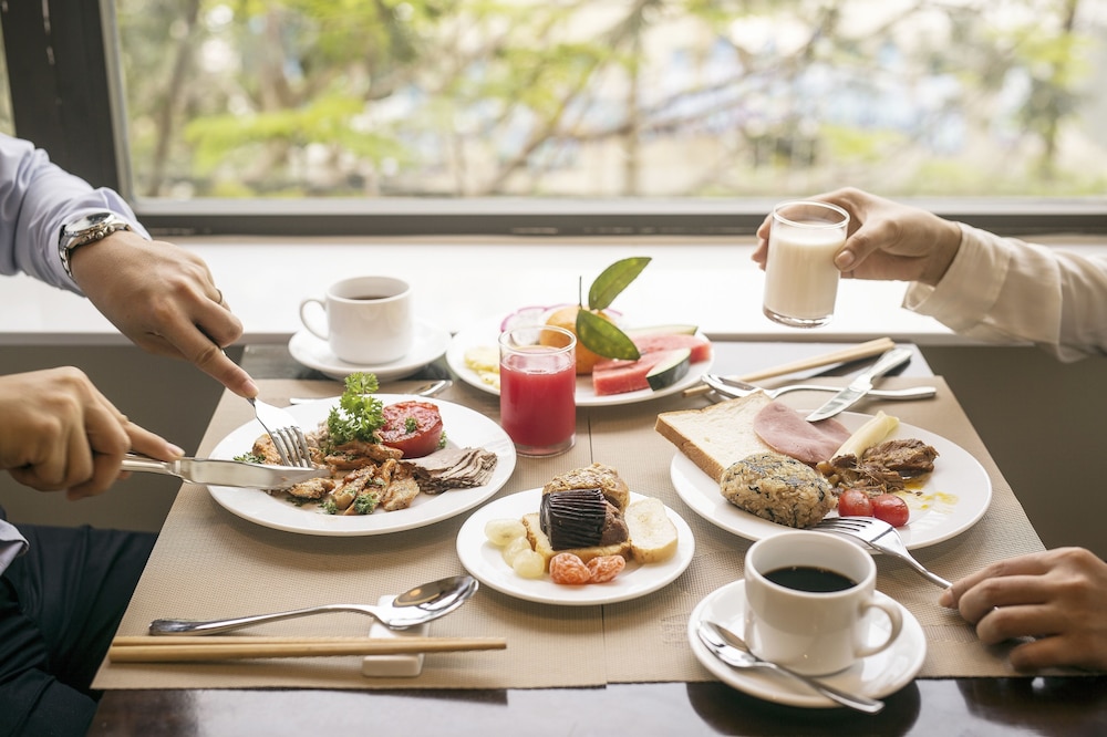 Sofia Suite Hotel Danang 39/53