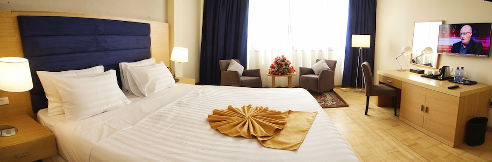 Yober Hotel 14/46