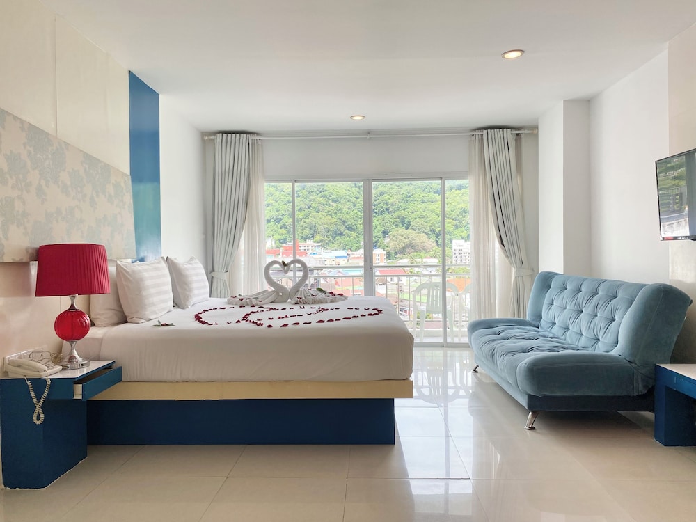 Patong Holiday 26/72
