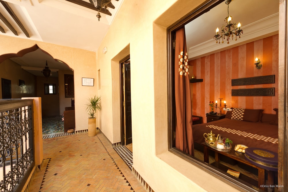 Riad Yacout 5/76