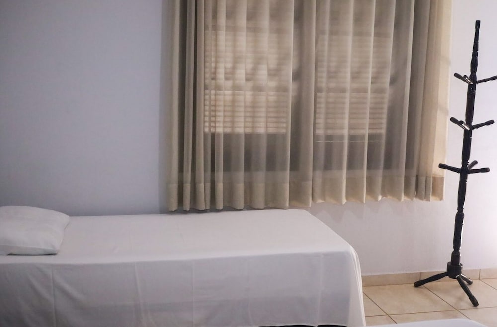 Shellter Hotel 15/50