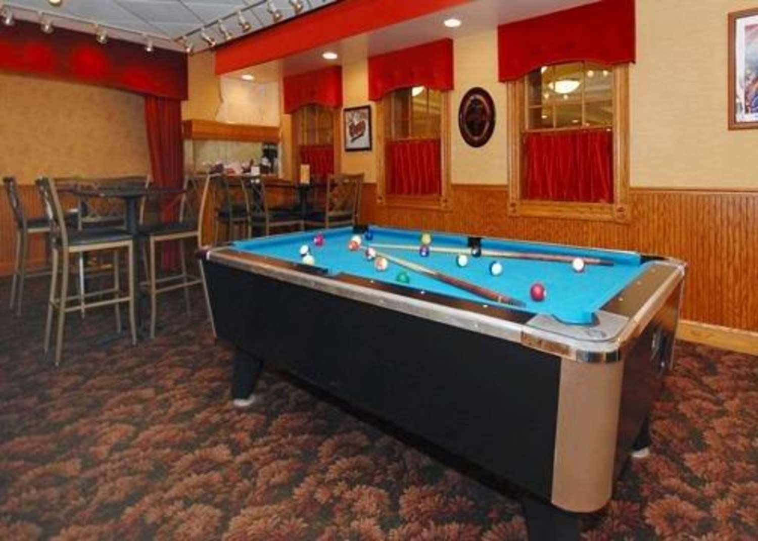 Quality Inn & Suites Danville 9/24
