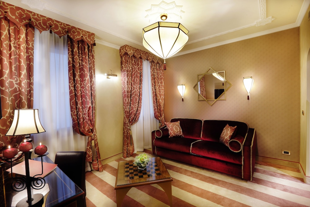 Ai Mori d'Oriente Hotel 33/50