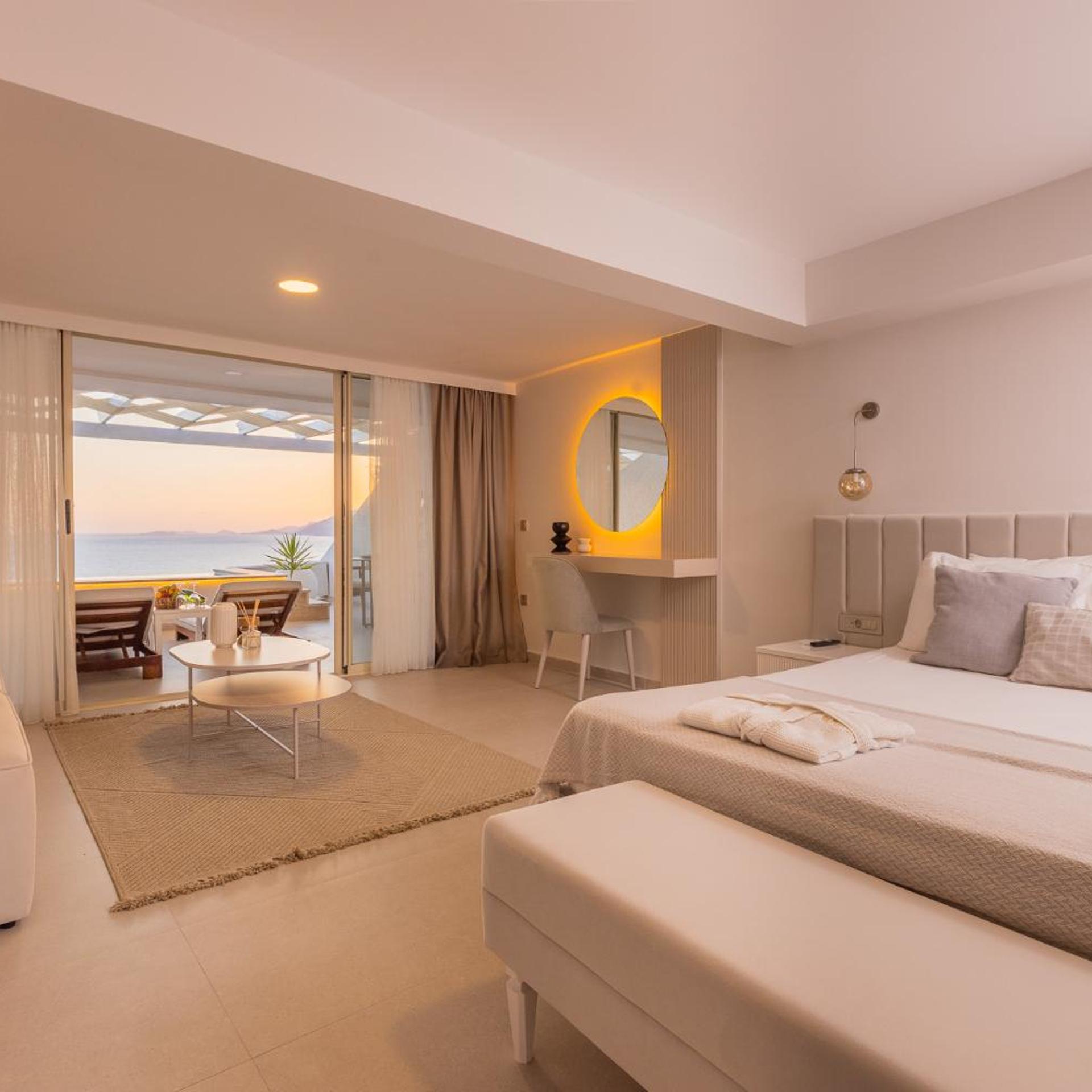 Junior Suite, Private Pool