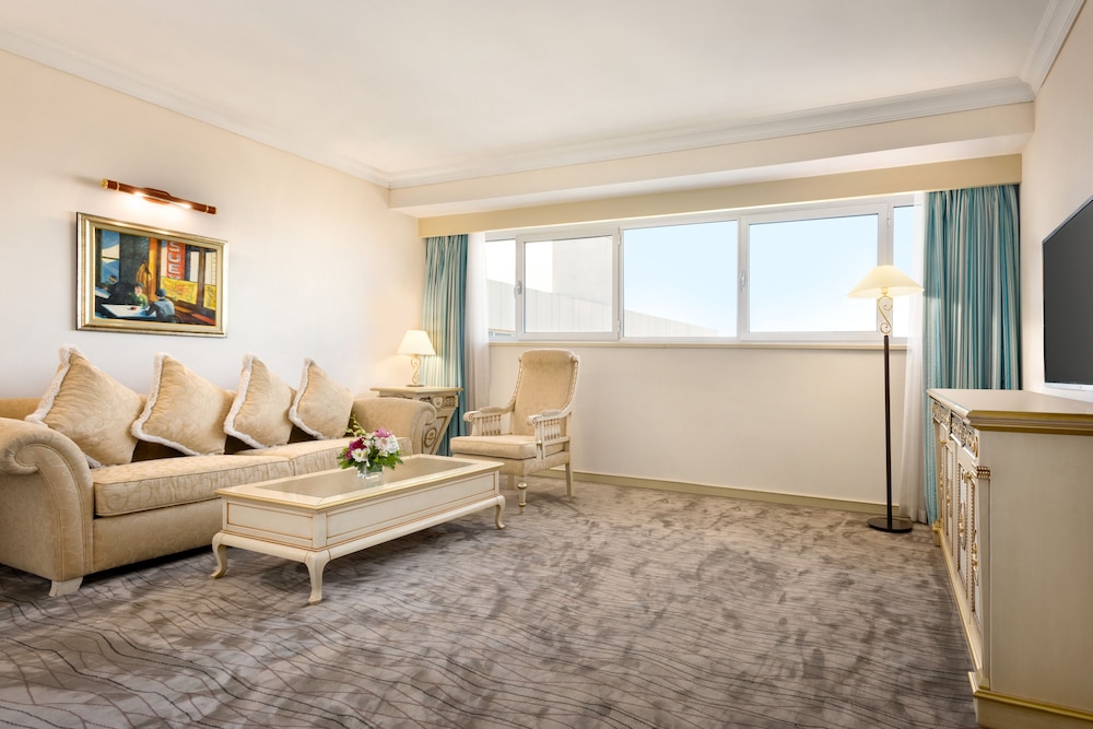 Wyndham Tashkent 45/58