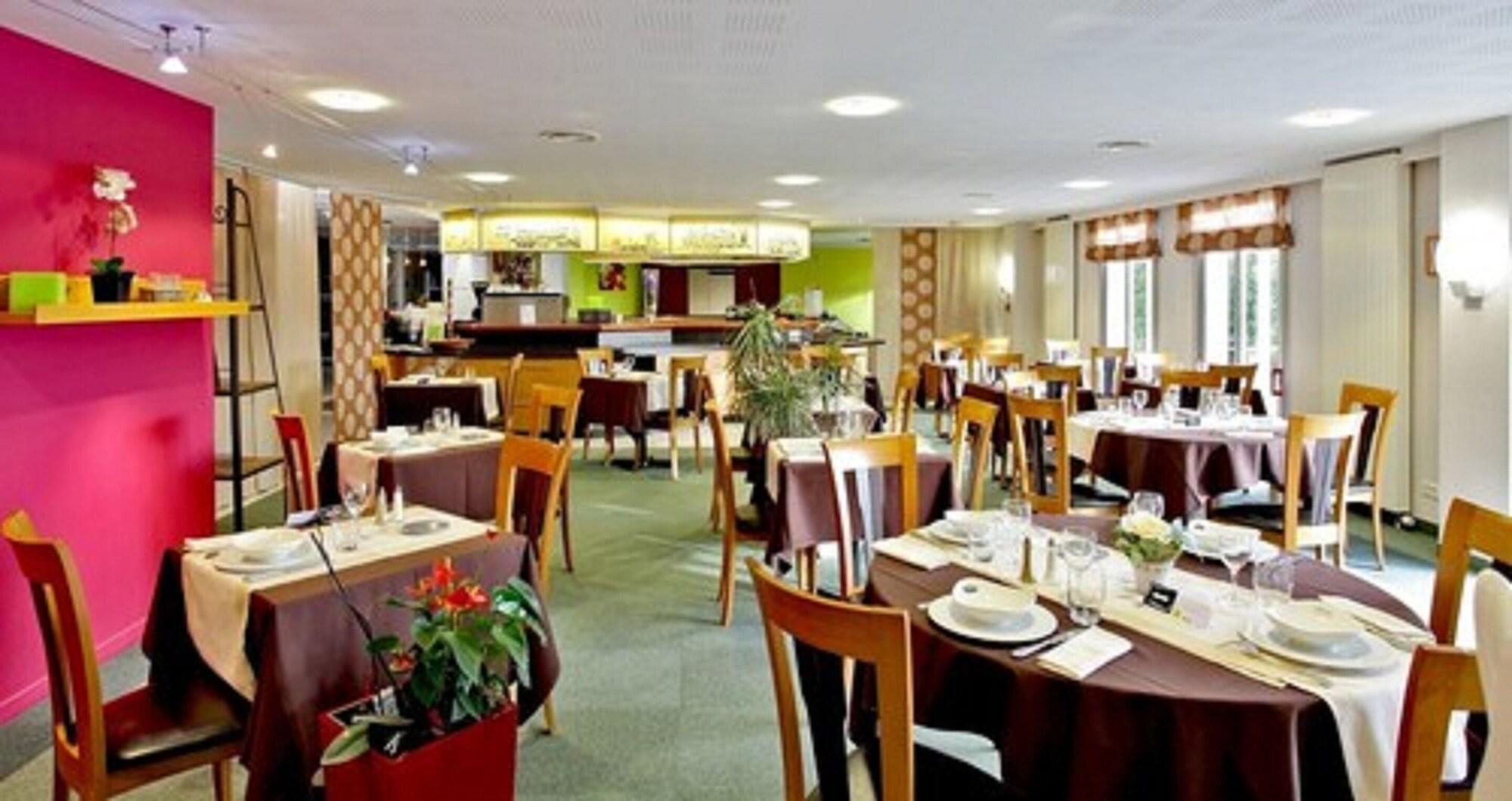 HOTEL ALOE REST. L'ORCHIDEE 31/50