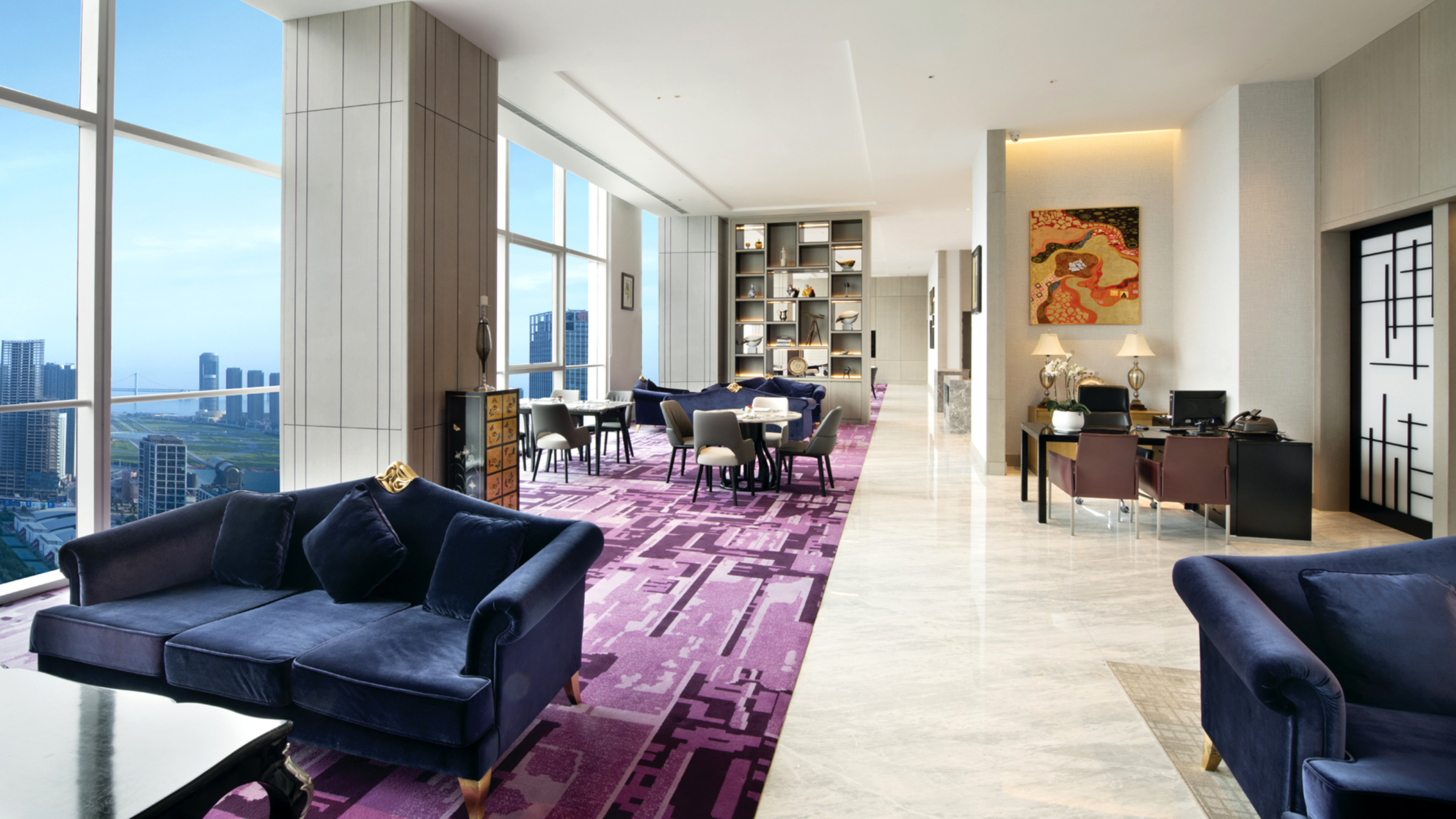 Crowne Plaza Dalian Xinghai 40/70