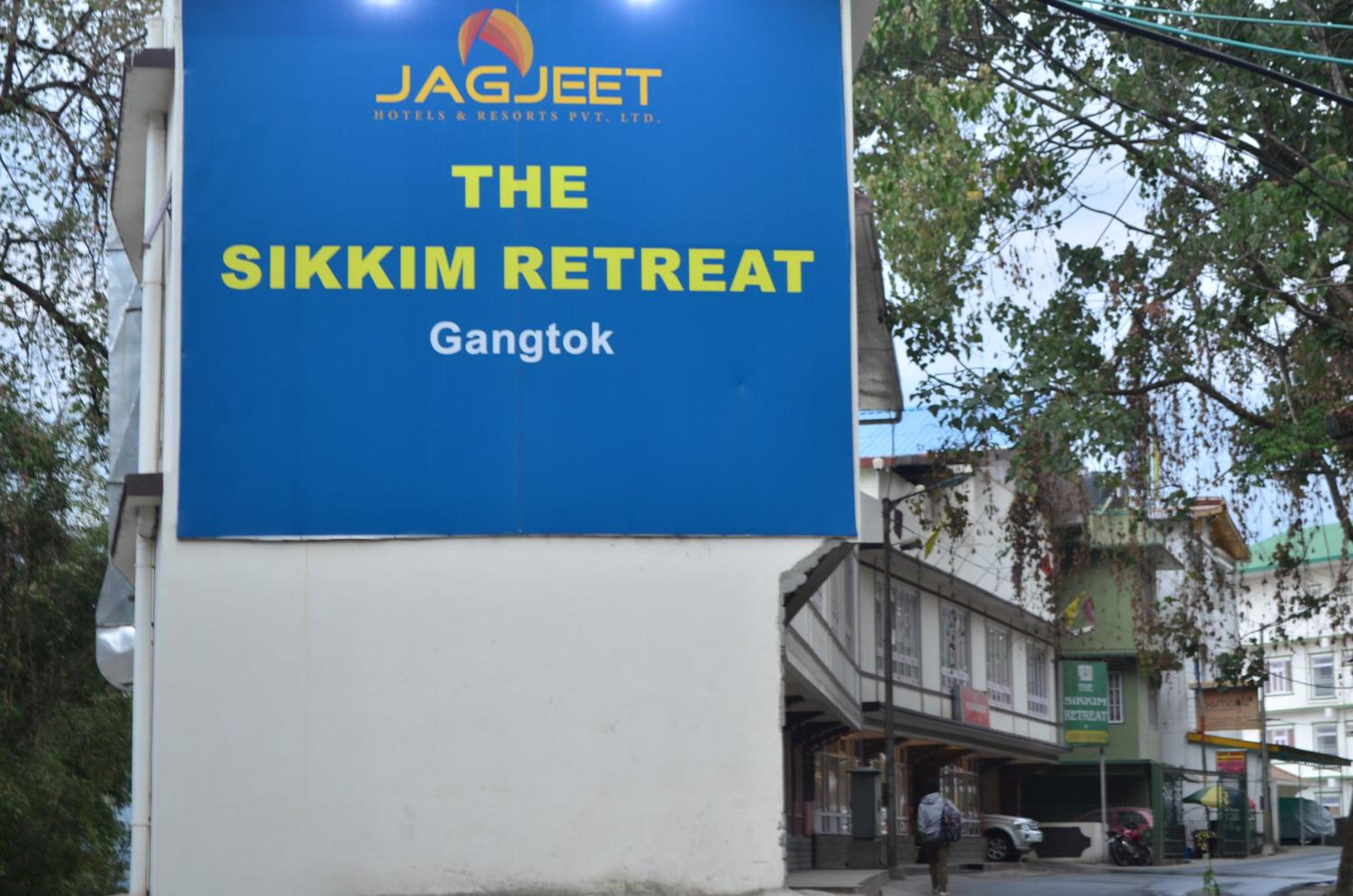 Sikkim Retreat Hotel 8/32