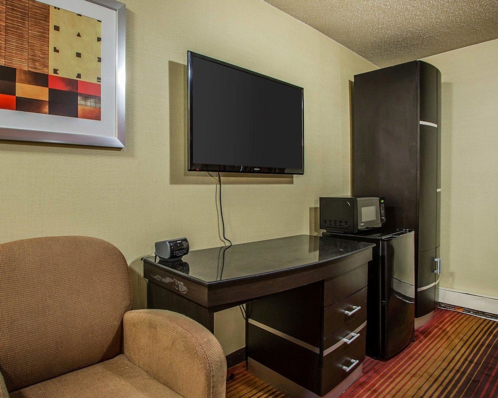 Rodeway Inn Belleville 26/30