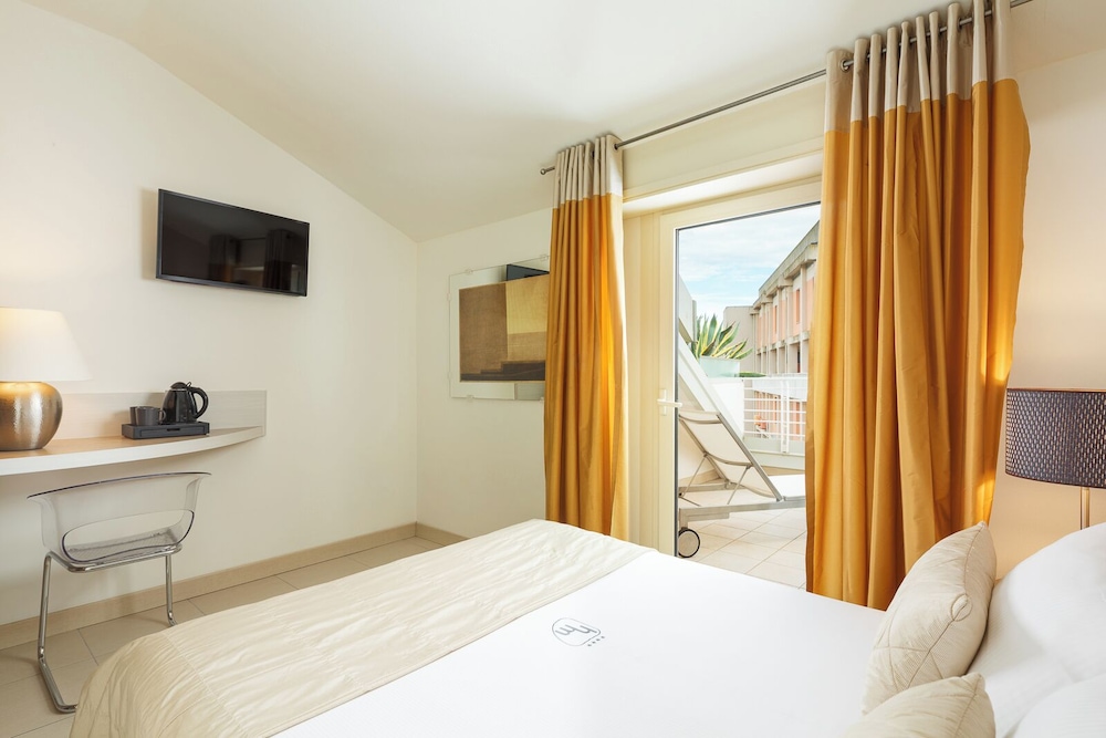 PANORAMIC, PENTHOUSE, DOUBLE BED