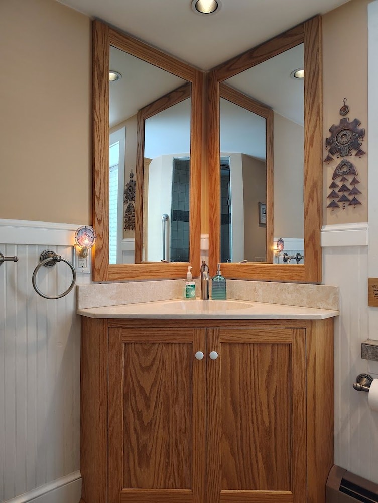 Frush Farm Bed & Breakfast 5/48