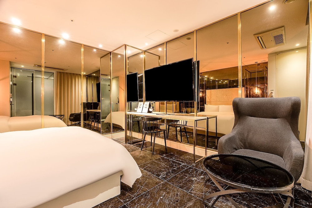 Hotel The Designers Cheongnyangni 52/59