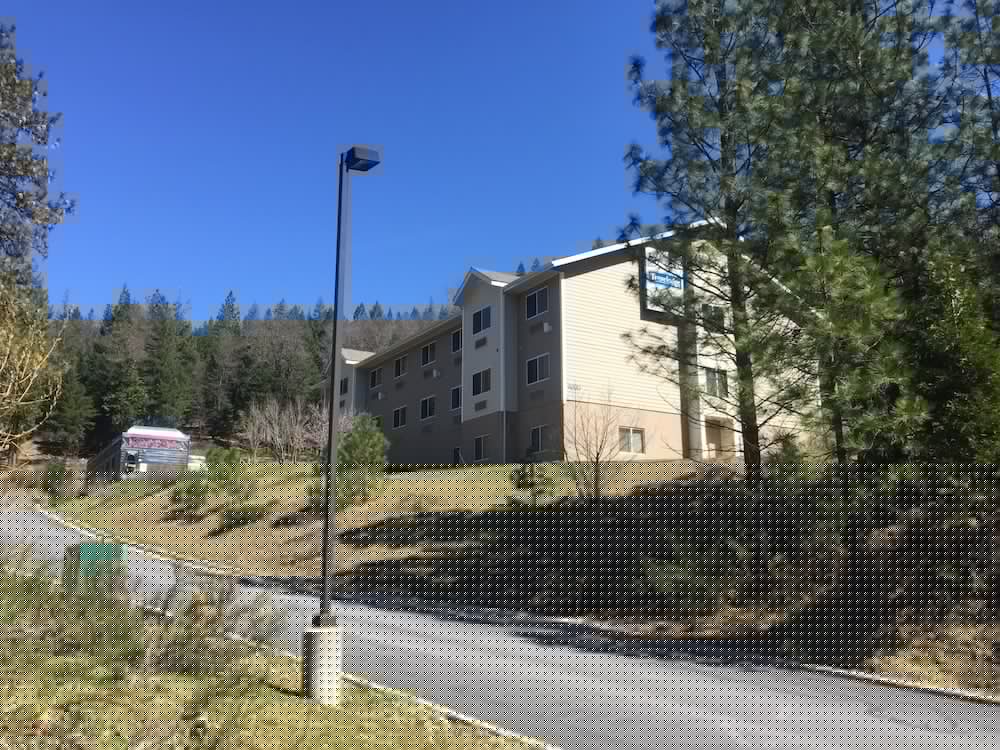 Travelodge by Wyndham Dunsmuir 10/29