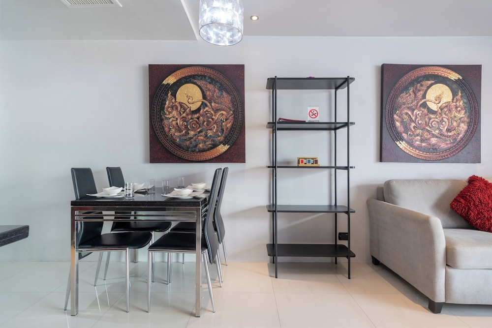 Absolute Bangla Suites 40/50