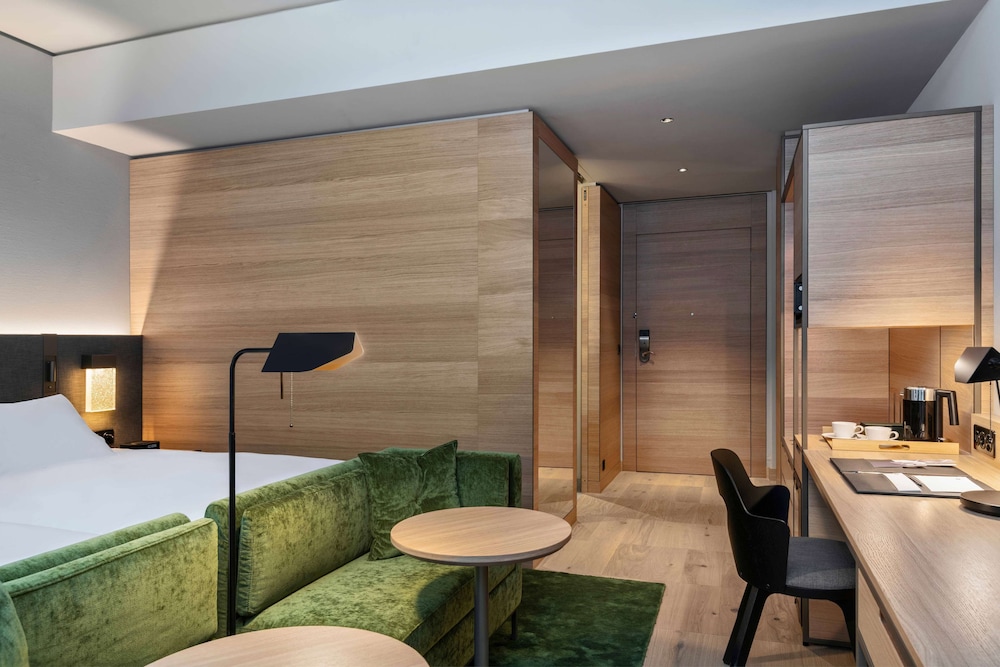 Hyatt Regency Zurich Airport The Circle 43/74