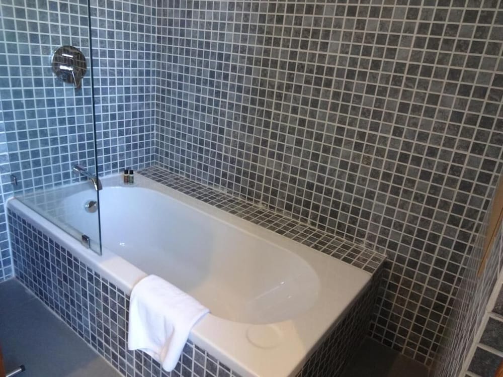 OSEL HOTEL 46/49