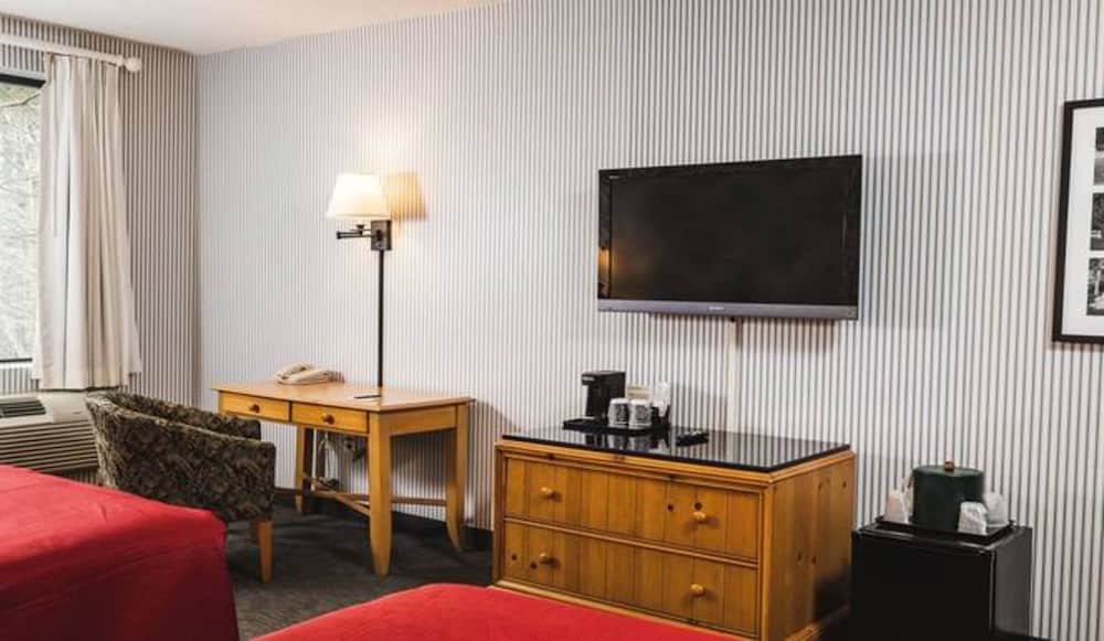 Woodlands Hotel & Suites - A Colonial Williamsburg Hotel 55/64