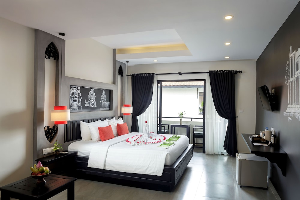 CENTRAL SUITE RESIDENCE 32/76