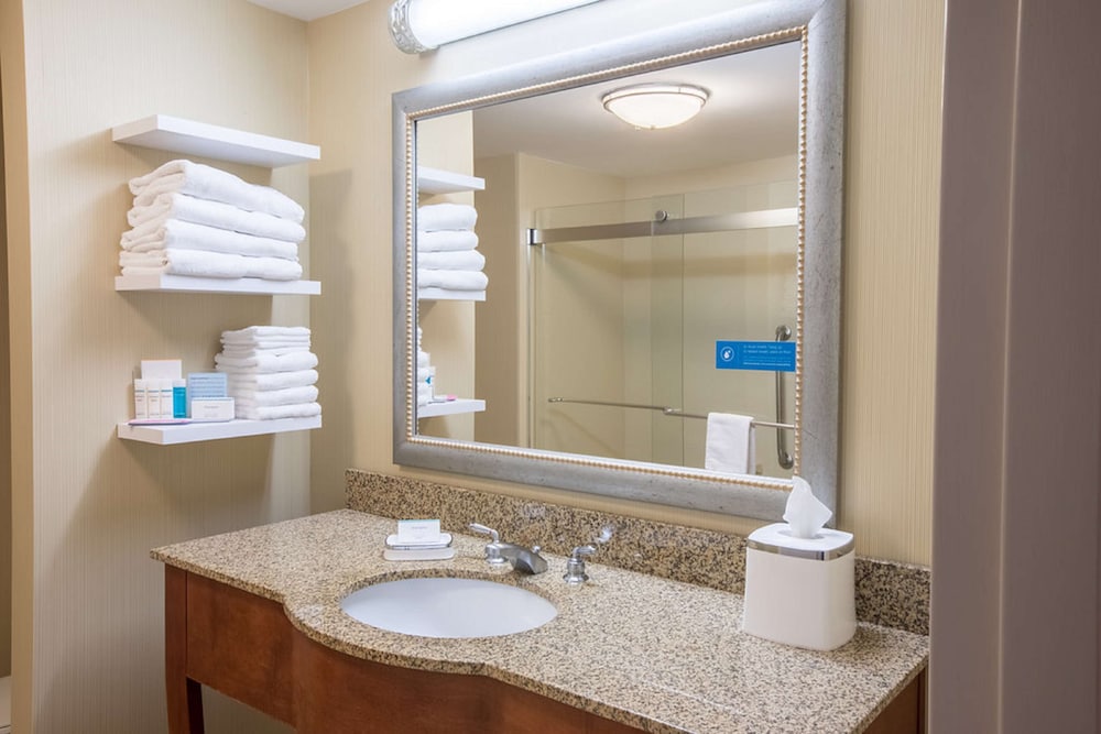 Hampton Inn & Suites Tilton 29/66