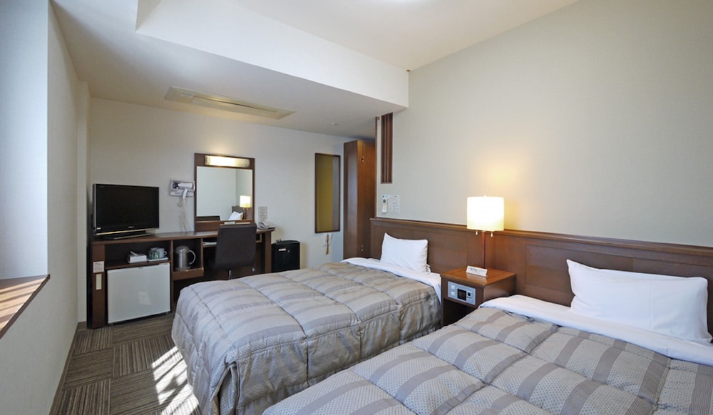 HOTEL ROUTE-INN Nanao Ekihigashi 5/40