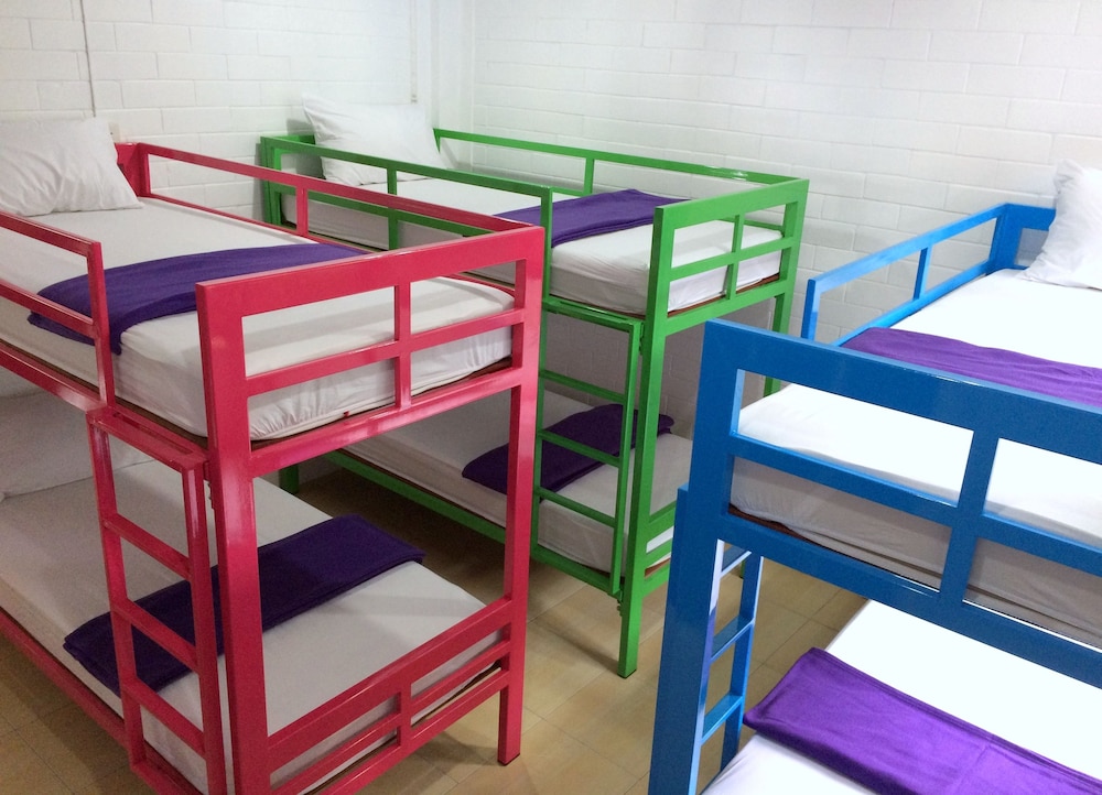 Summer Guesthouse & Hostel 21/25