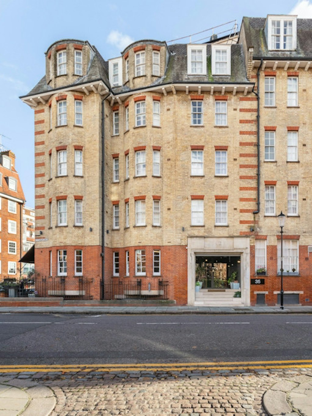 Sonder Chelsea Green 3/40