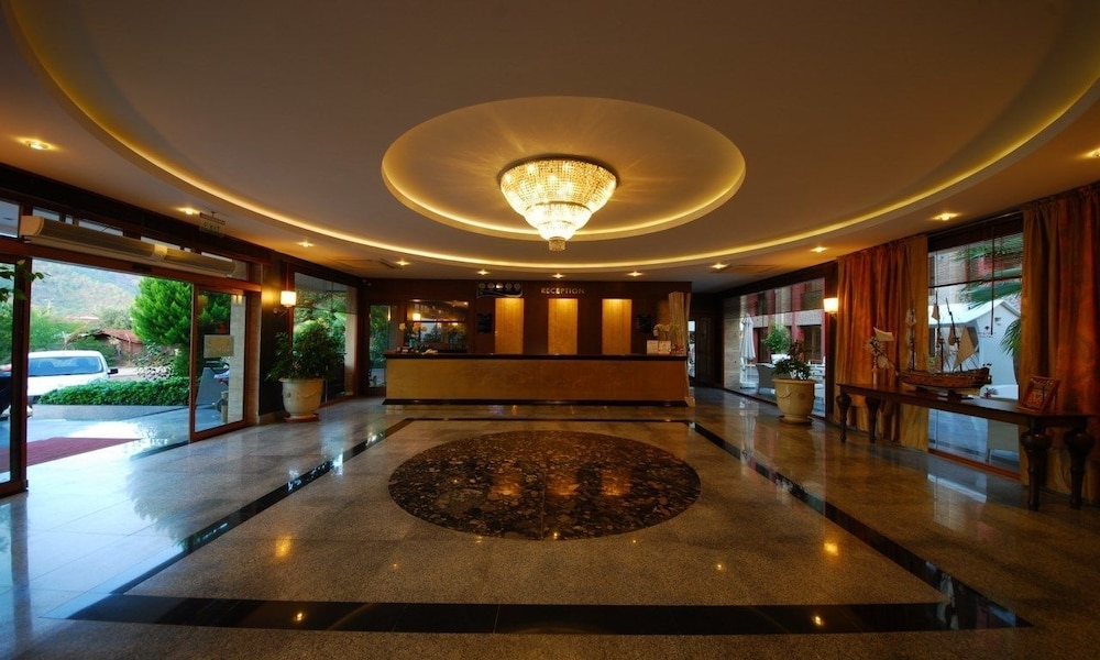 Pasabey Hotel 5/27