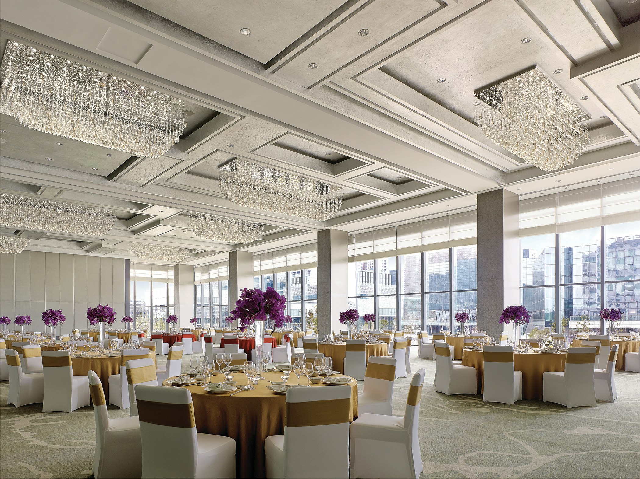 Langham Place Ningbo Culture Plaza 30/56