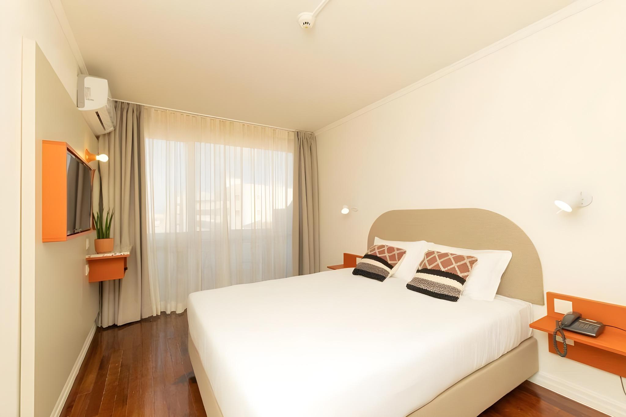 ROOM, DOUBLE OR TWIN BED, SEA VIEW