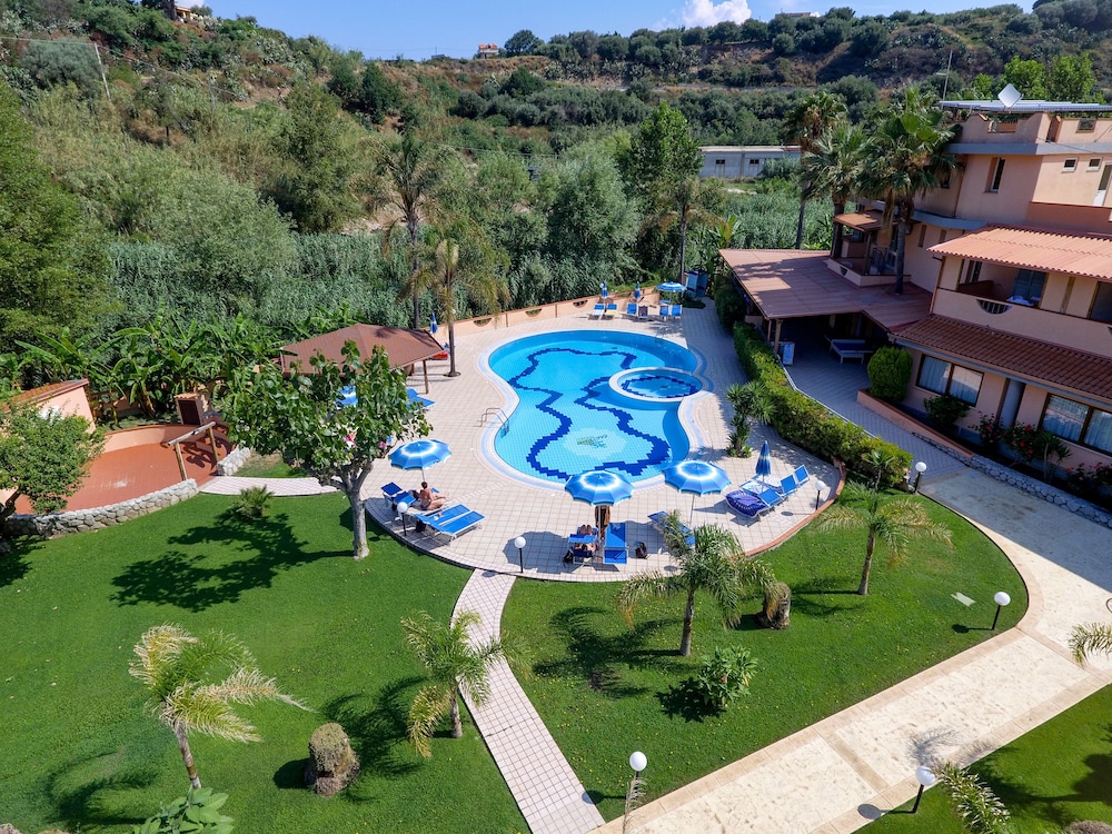 VILLAGGIO RESIDENCE OLD RIVER 59/66
