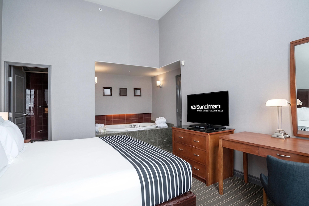 Sandman Hotel and Suites Calgary West 16/67