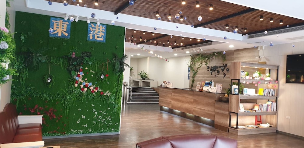 TAPENG BAY HOLIDAY HOTEL 45/52