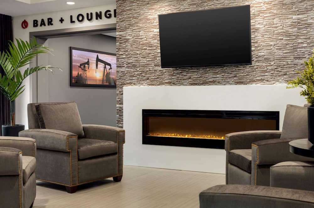 Microtel Inn & Suites By Wyndham Bonnyville 31/43