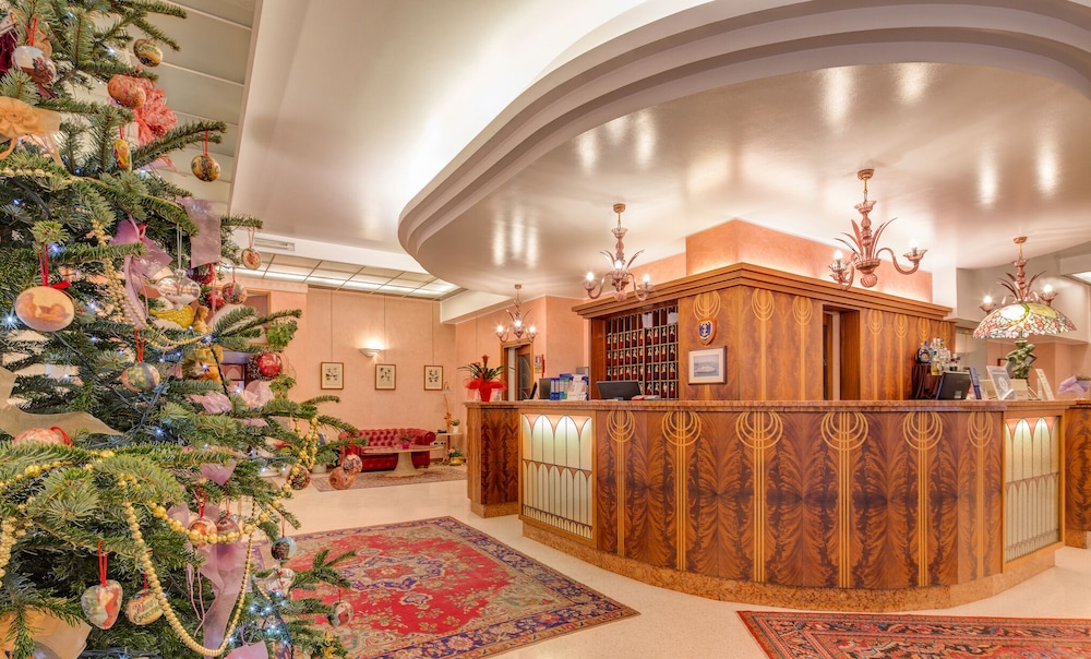 Hotel San Giusto 5/66