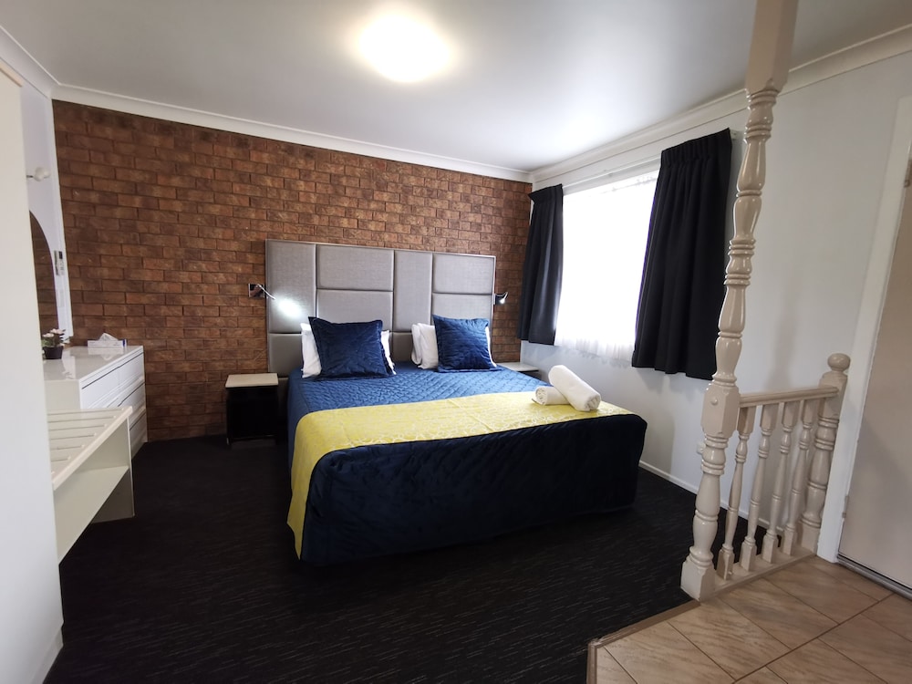 Leichhardt Motor Inn 15/69
