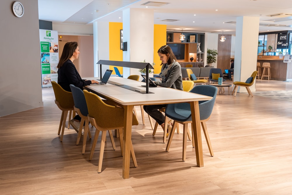 Holiday Inn Lyon Vaise 55/80