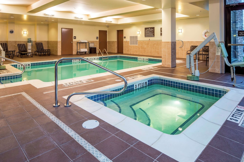 Hilton Garden Inn Uniontown 18/51