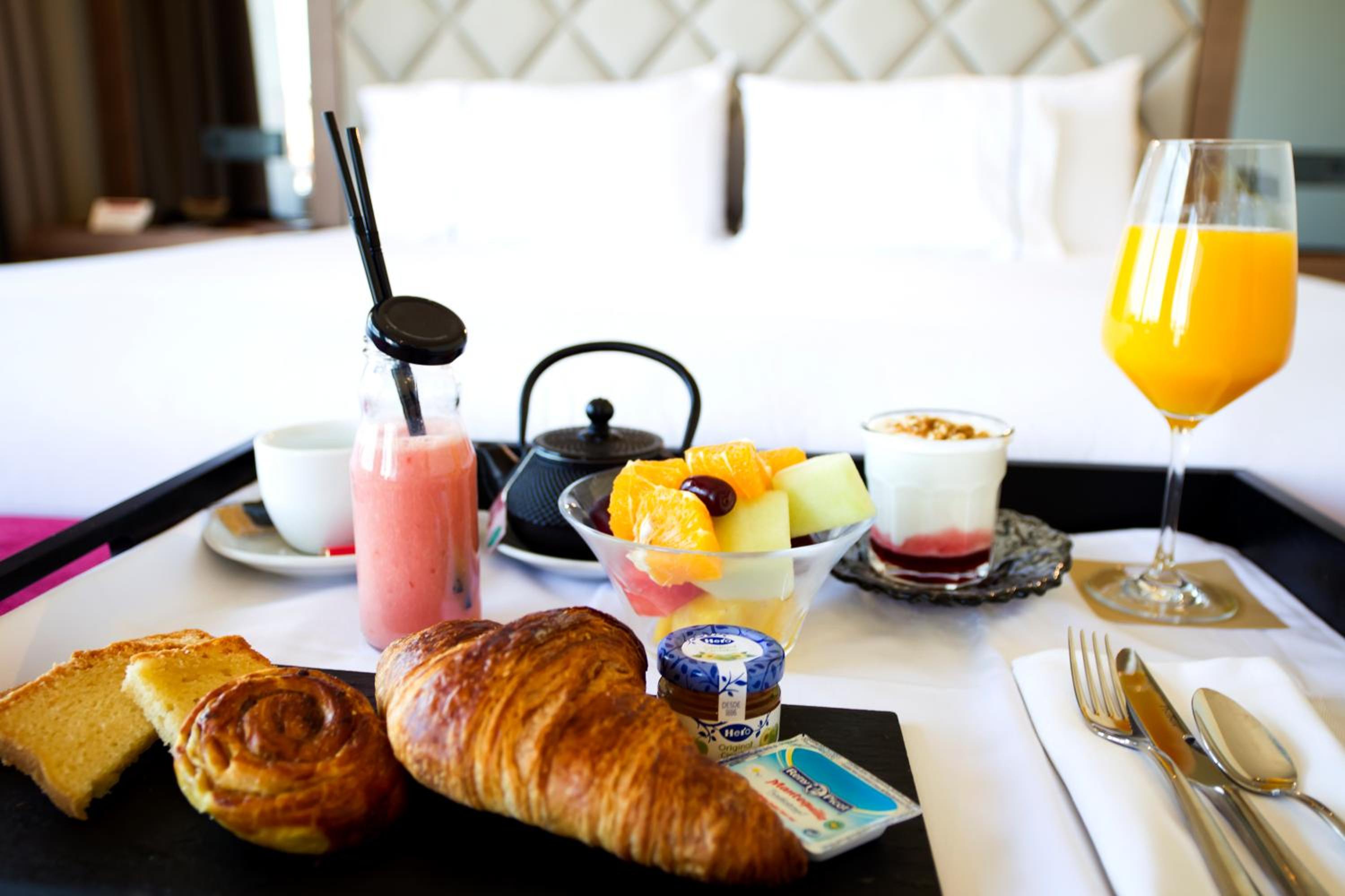 Hotel Silken Palacio Uribarren 33/46
