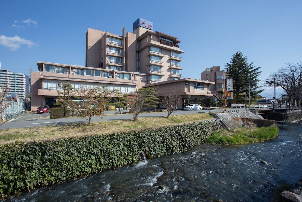 HOTEL HATTA YAMANASHI 48/49