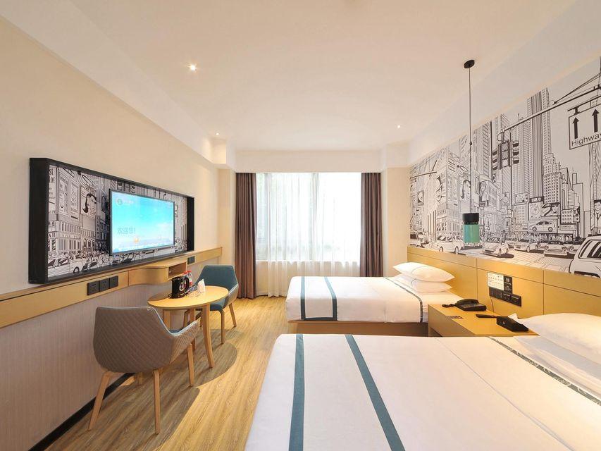 Select, 2 Beds