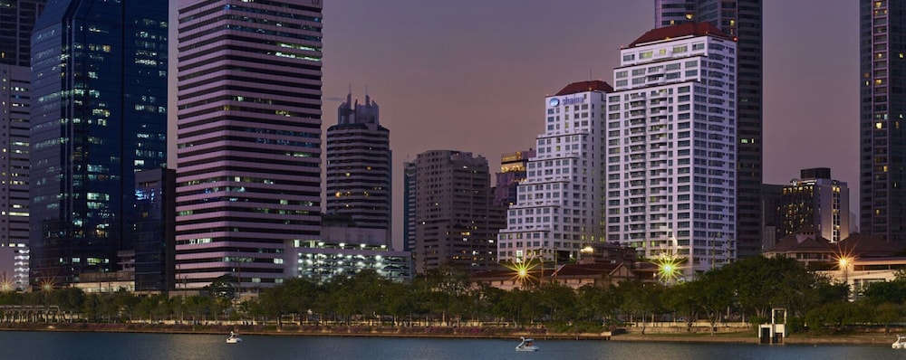 Shama Lakeview Asoke Bangkok 29/73