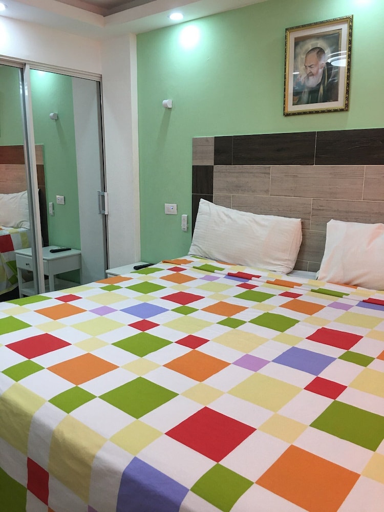 Hotel Restaurant Hamilton Beach Resort 58/66