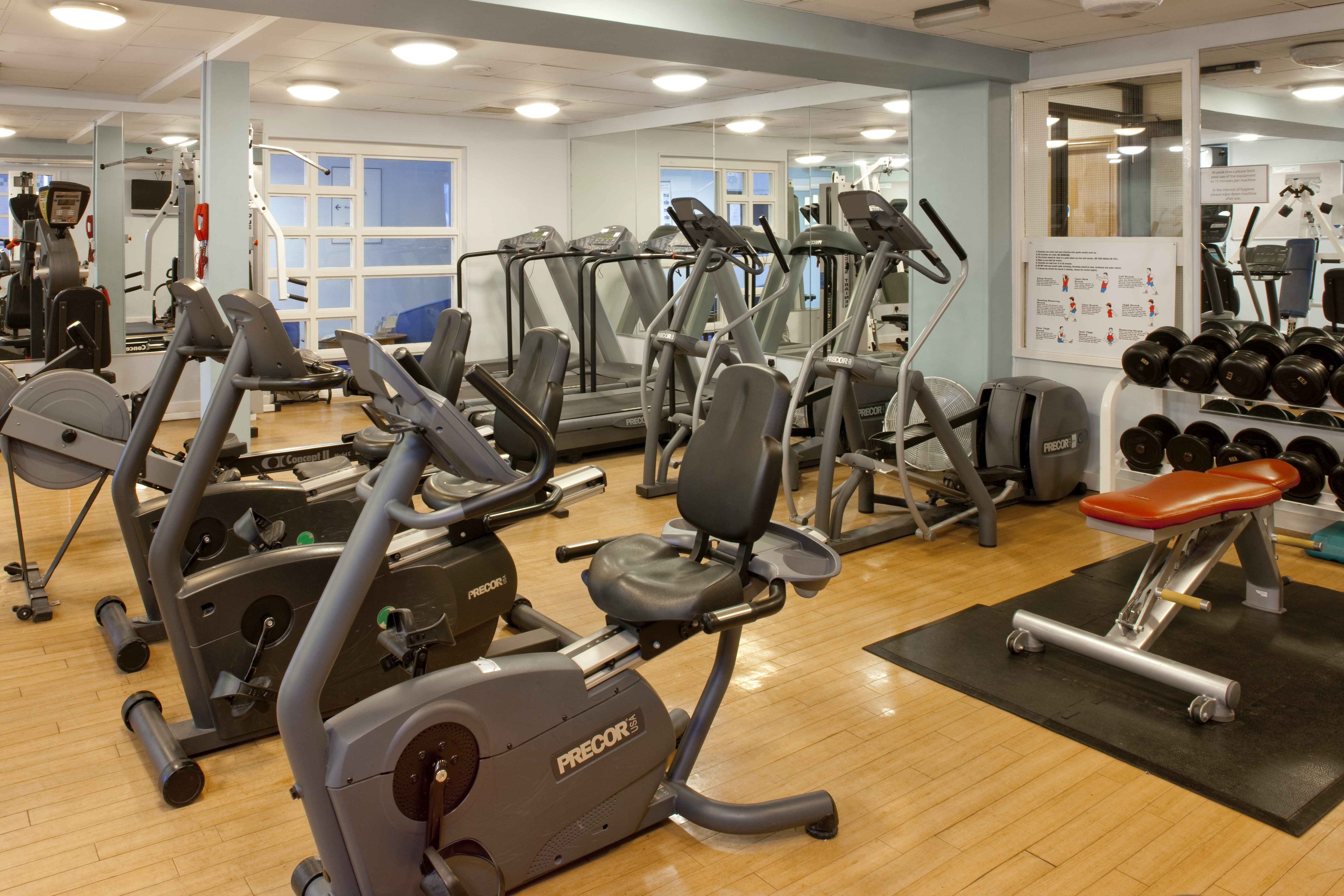Holiday Inn Leeds Garforth 34/49