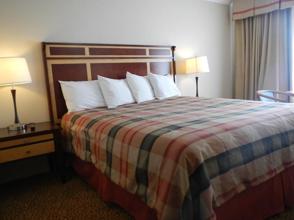 Travelodge by Wyndham Fairplex Pomona 12/57