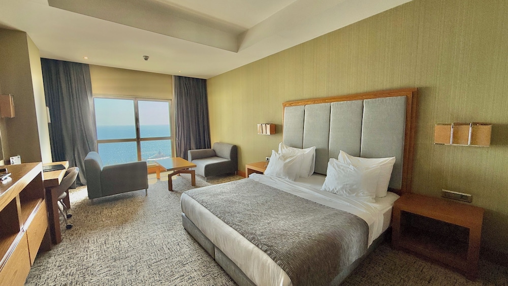 STANDARD, DOUBLE BED, SEA VIEW