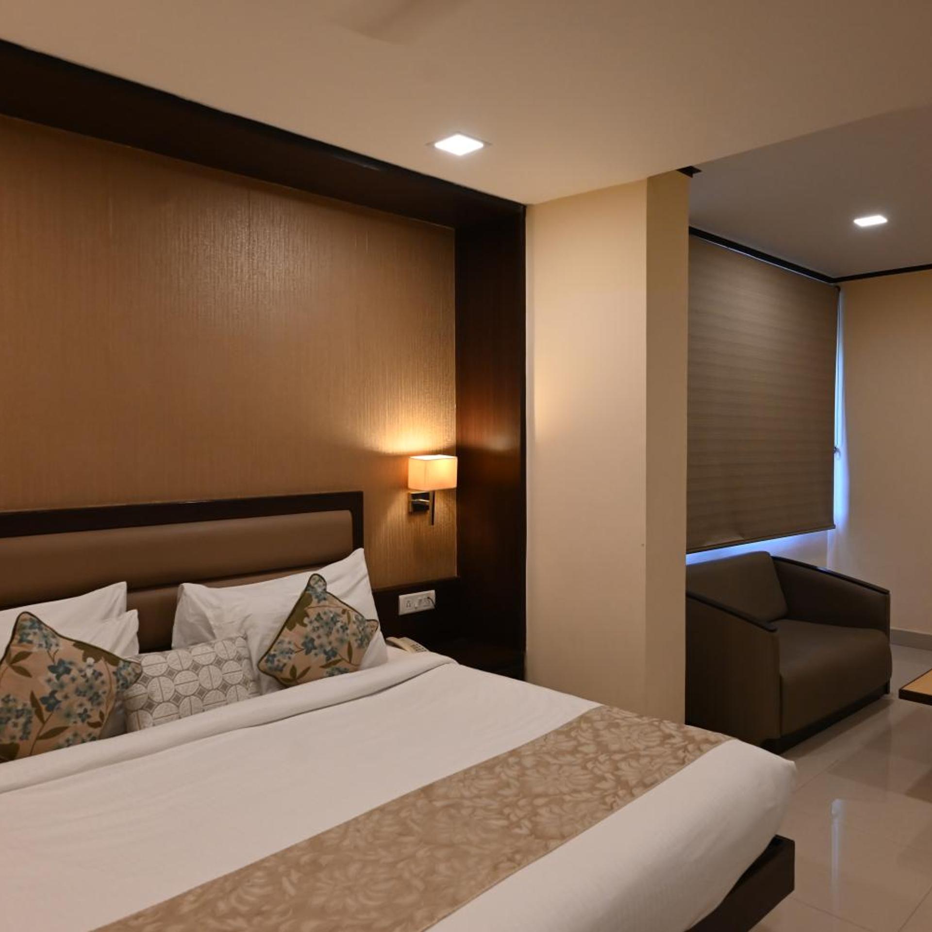 Little Chef Hotel 15/55