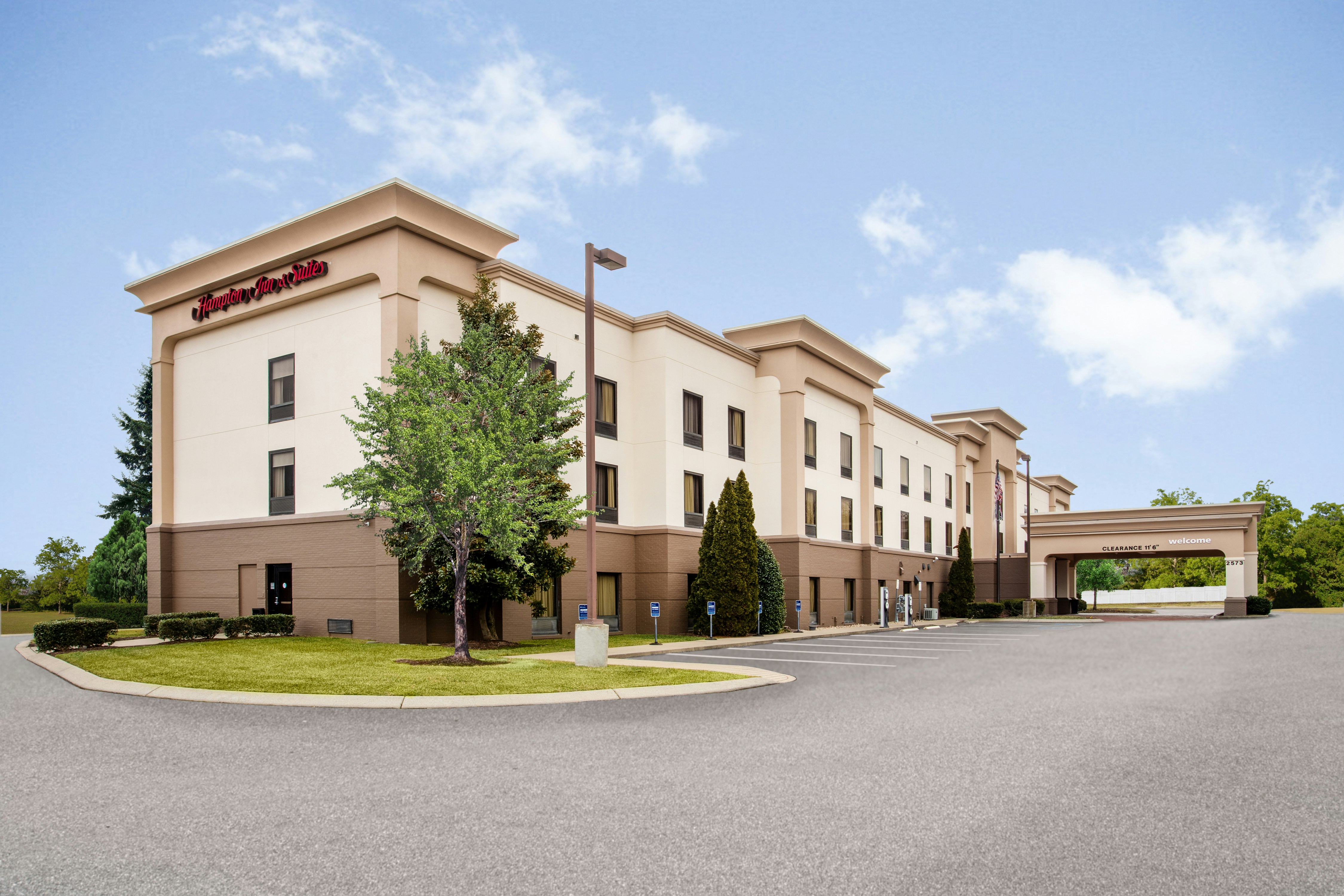 Hampton Inn & Suites Nashville-Smyrna 55/57