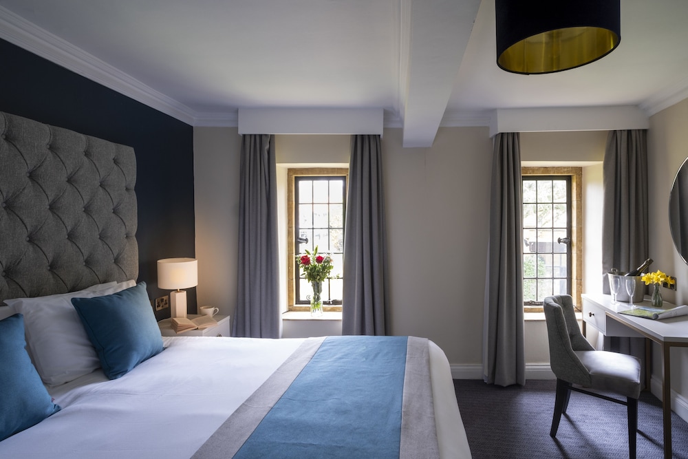 Suite, Queen Bed